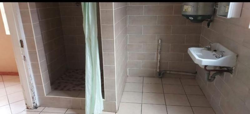 To Let 2 Bedroom Property for Rent in Kingswood Eastern Cape